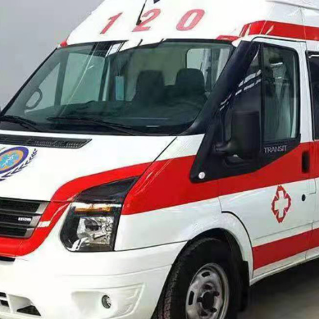 云霄非急救护送病人转院租赁救护车的优缺点对比